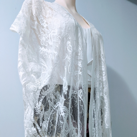 | Women's | White Lace Kimono | OS - Picture 10 of 11
